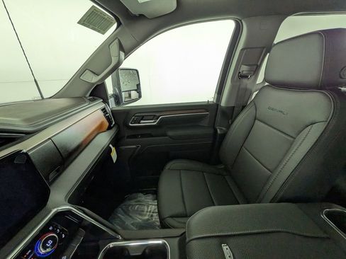 New 2026 GMC Sierra 2500 Denali w/ Denali Reserve Package AWD/4WD image 27