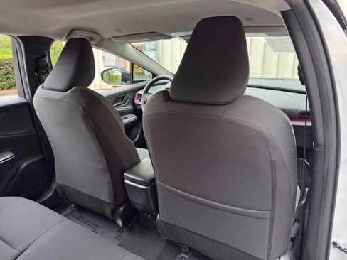Used 2024 Toyota Prius Prime FWD image 35
