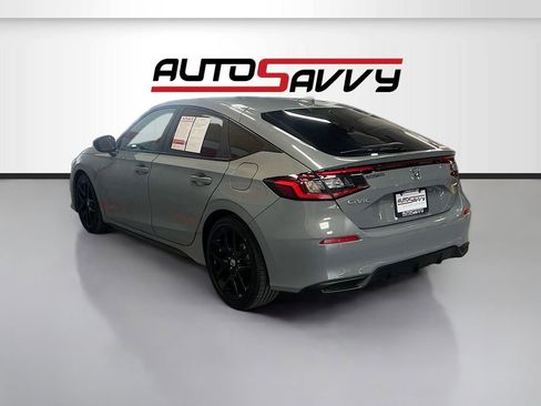 Used 2025 Honda Civic Sport image 5