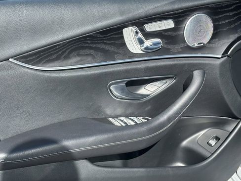 Used 2017 Mercedes-Benz E 300 image 10