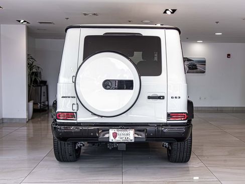 Used 2025 Mercedes-Benz G 63 AMG 4MATIC image 13