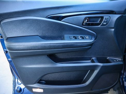 Certified 2023 Honda Passport Elite image 27