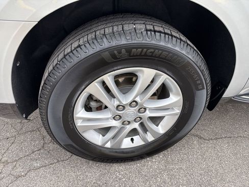 Used 2018 Buick Enclave Premium w/ LPO, Hit The Road Package image 10