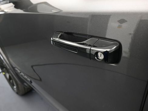 New 2026 RAM 1500 Laramie AWD/4WD image 30