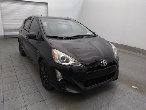 Used 2016 Toyota Prius C Persona Series image 13