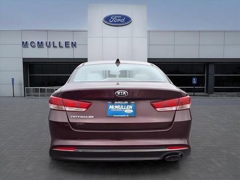 Used 2016 Kia Optima LX image 4