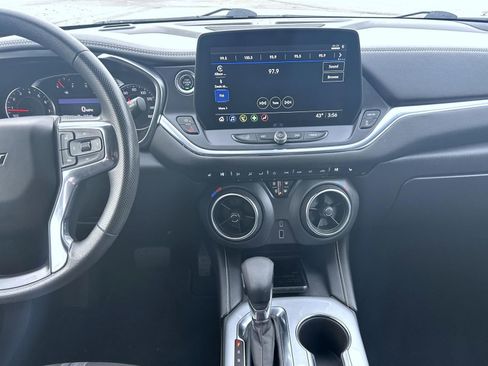 Certified 2023 Chevrolet Blazer LT w/ Convenience Package image 12