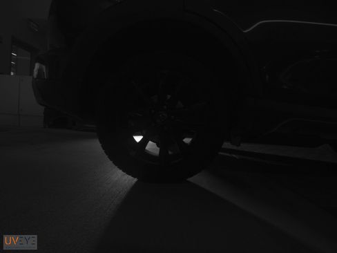 Used 2018 Toyota RAV4 XLE image 12