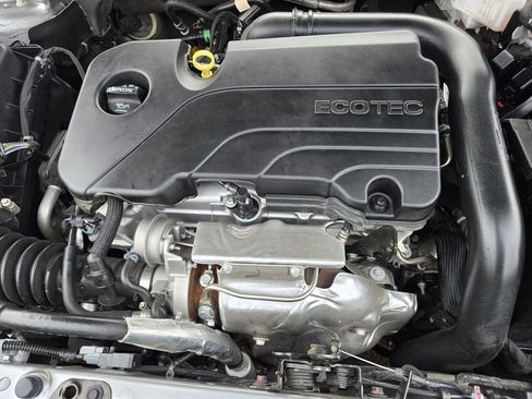 Used 2024 Chevrolet Malibu LT image 19