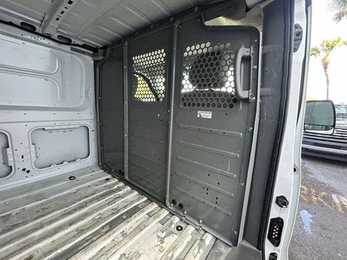 Used 2021 Nissan NV 1500 S image 28