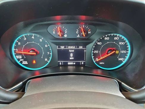 Used 2020 Chevrolet Equinox LS FWD image 17