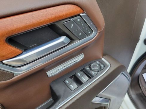 Used 2022 GMC Sierra 1500 Denali w/ Technology Package image 27