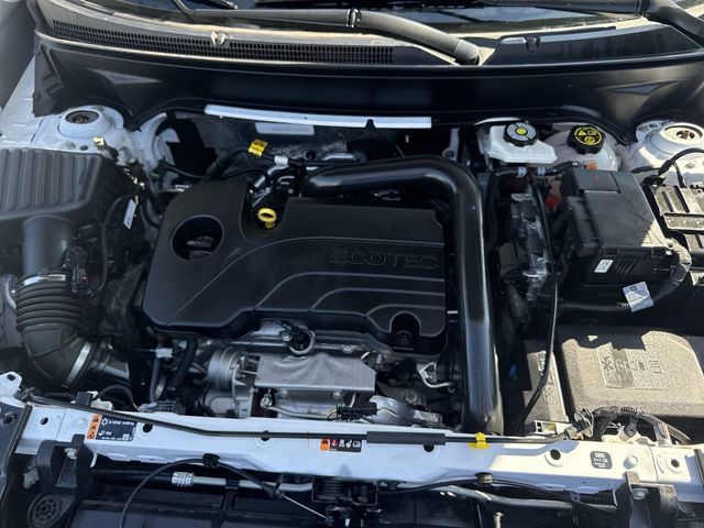 Used 2023 GMC Terrain SLT w/ Tech Package FWD image 29