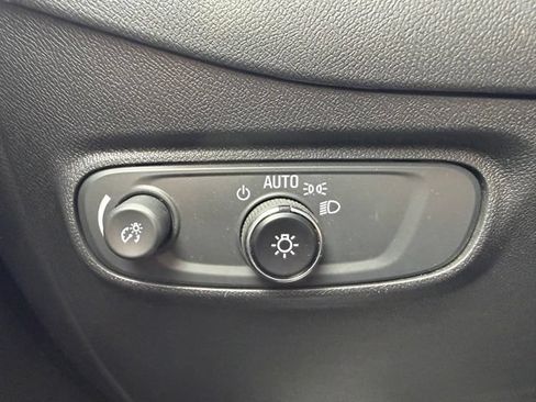 Used 2024 Chevrolet Equinox RS w/ RS Leather Package AWD/4WD image 23