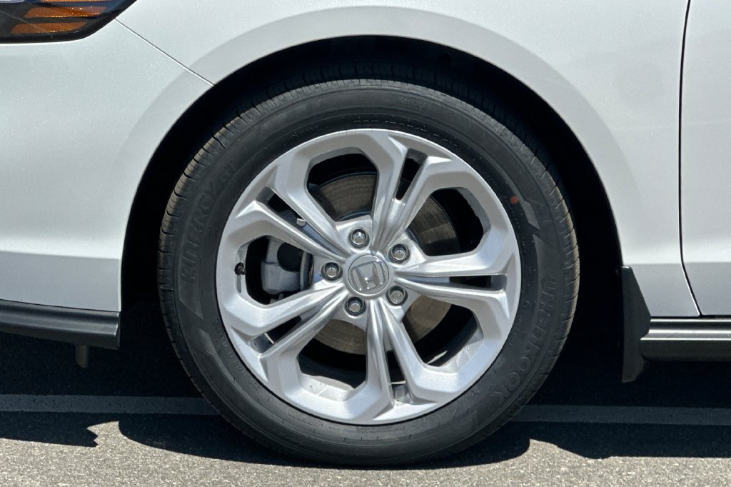 New 2026 Honda Accord LX image 29