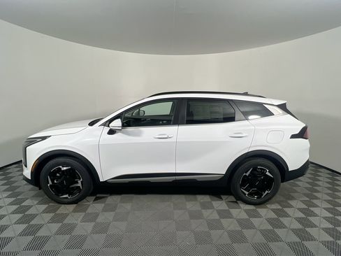 New 2026 Kia Sportage EX image 8