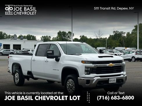 Used 2026 Chevrolet Silverado 2500 LT AWD/4WD image 1