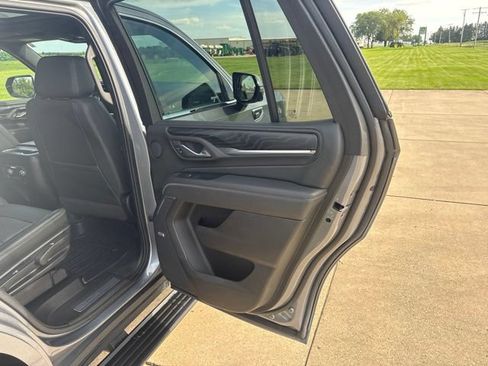 Used 2022 GMC Yukon Denali AWD/4WD image 21