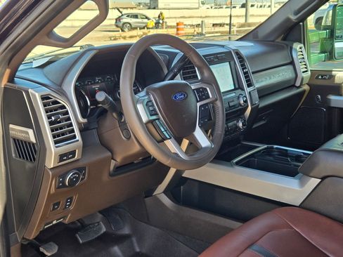 Used 2018 Ford F250 King Ranch w/ King Ranch Ultimate Package image 10