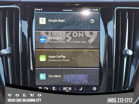 Certified 2023 Volvo XC60 B5 Plus w/ Climate Package image 16