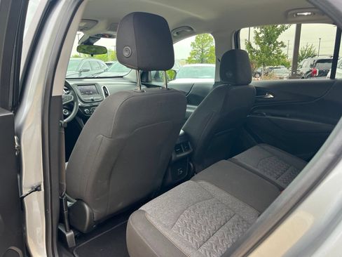 Used 2023 Chevrolet Equinox LT FWD image 16