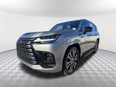 Used 2024 Lexus LX 600 4WD w/ Luxury Package
