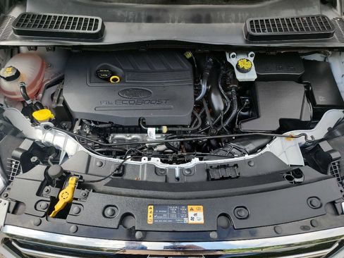 Used 2018 Ford Escape SE FWD image 34