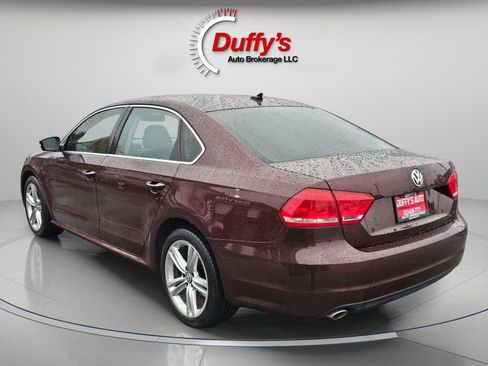 Used 2013 Volkswagen Passat TDI SEL Premium image 18