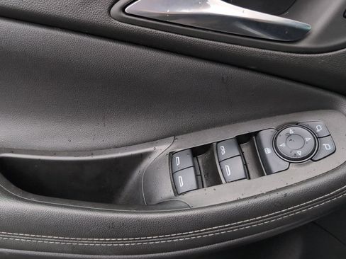 Used 2023 Buick Encore GX Select FWD image 11