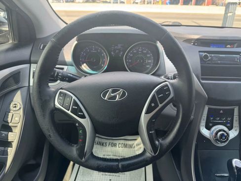 Used 2012 Hyundai Elantra Limited image 31