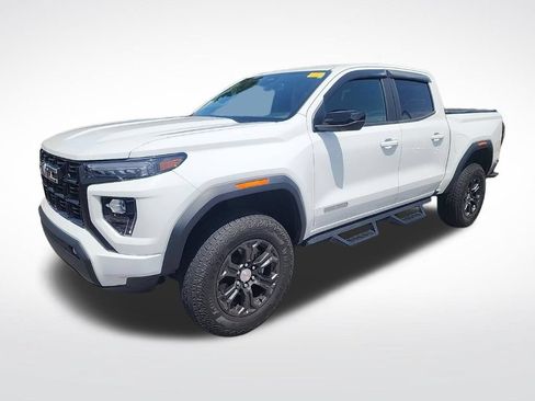 Used 2024 GMC Canyon Elevation w/ Elevation Premium Package RWD image 2