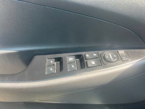 Used 2019 Hyundai Tucson SE FWD image 14