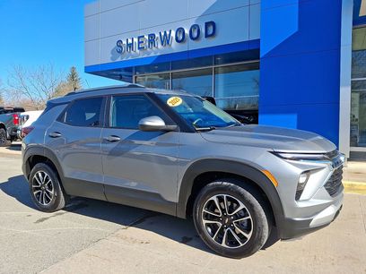 Used 2025 Chevrolet TrailBlazer LT w/ Driver Confidence Package
