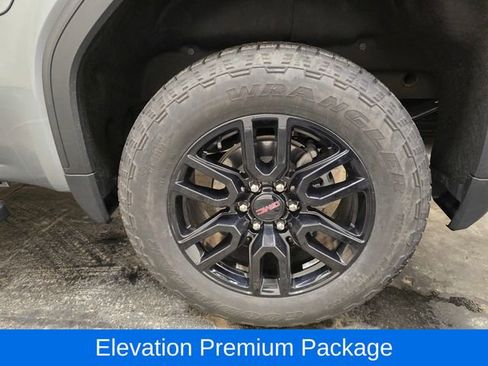 Used 2025 GMC Sierra 1500 Elevation w/ Elevation Premium Package image 12