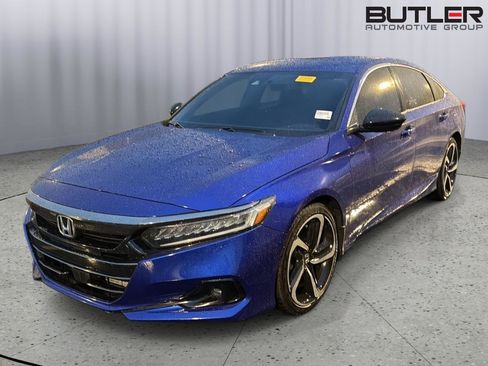 Used 2022 Honda Accord Sport image 2