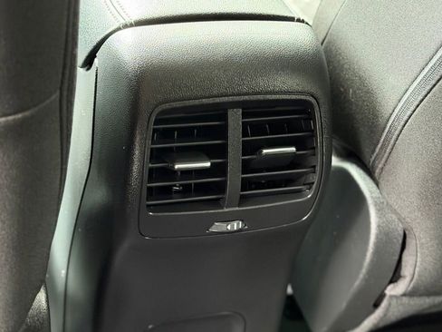 Used 2023 Ford Escape Active AWD/4WD image 8