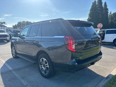 Used 2025 Ford Expedition Active RWD image 7
