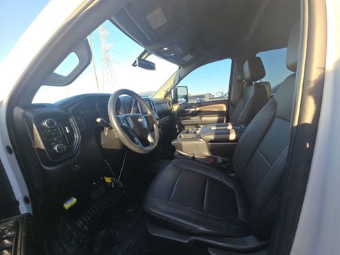 Used 2023 Chevrolet Silverado 3500 W/T w/ WT Fleet Convenience Package image 11
