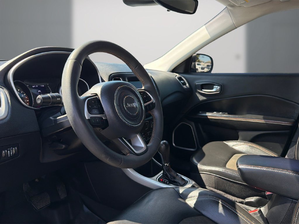 Used 2021 Jeep Compass Latitude FWD image 13