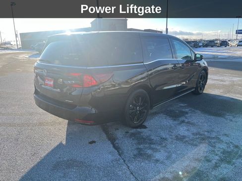 Used 2024 Honda Odyssey Sport image 6