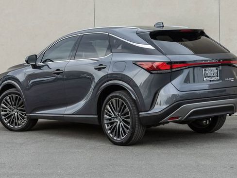 Used 2024 Lexus RX 450h AWD w/ Convenience Package image 3