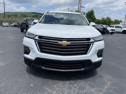 Certified 2023 Chevrolet Traverse LT FWD image 16