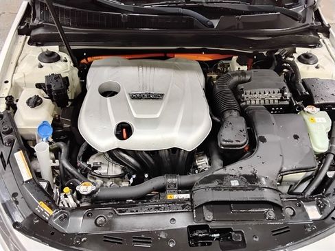 Used 2013 Kia Optima LX w/ Hybrid Convenience Pkg FWD image 9