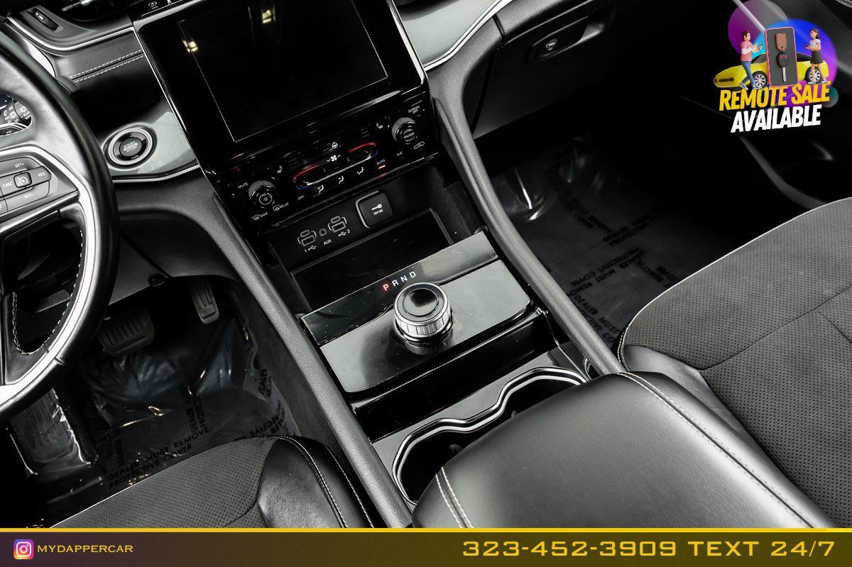 Used 2021 Jeep Grand Cherokee L Laredo RWD image 21