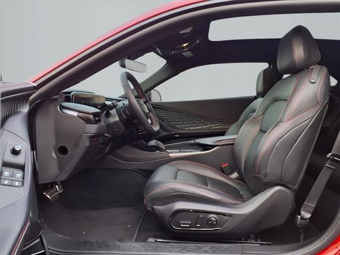 Used 2024 Dodge Charger R/T w/ Plus Group image 21