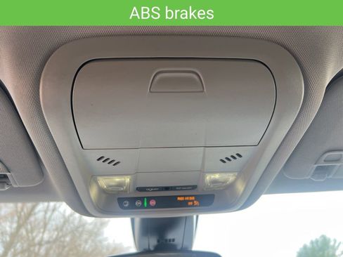 Used 2023 Chevrolet Blazer LT image 23