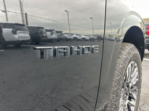 Used 2025 Chevrolet Tahoe Z71 AWD/4WD image 14