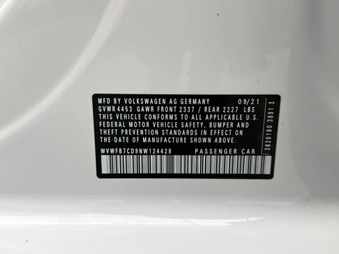 Used 2022 Volkswagen Golf R AWD/4WD image 27