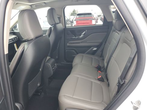 New 2026 Lincoln Corsair Premiere image 25