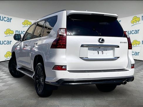 Used 2022 Lexus GX 460 Premium w/ Accessory Package AWD/4WD image 4